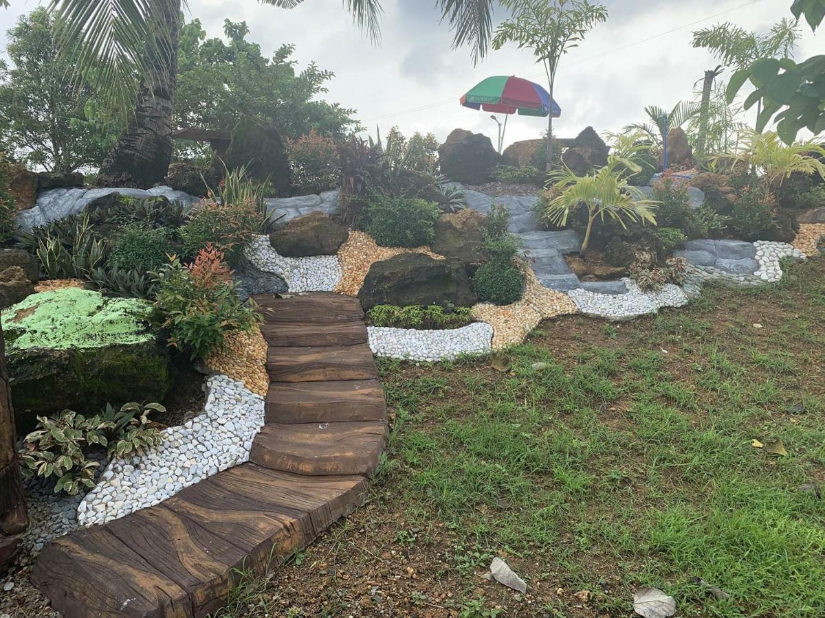Michaels Homestay - Farm Villa Nr Patar Beach & Bolinao Falls Exterior foto